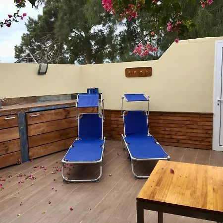 Apartment Spazioso E Incantevole, Funzionale, Wi-fi, Ac, Patio, Piscina Condivisa *