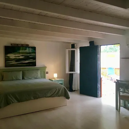 Spazioso E Incantevole, Funzionale, Wi-fi, Ac, Patio, Piscina Condivisa Apartment *